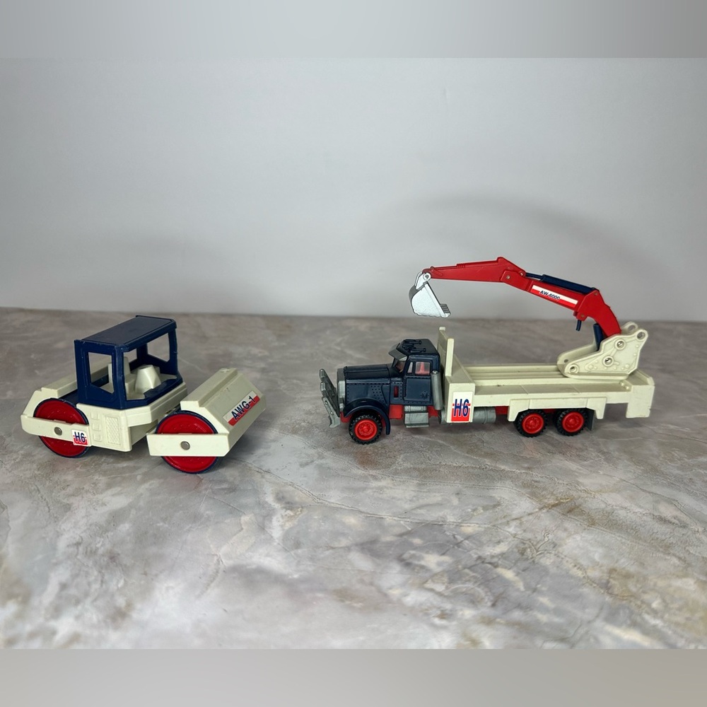 7” New Ray construction excavator truck AW-6000